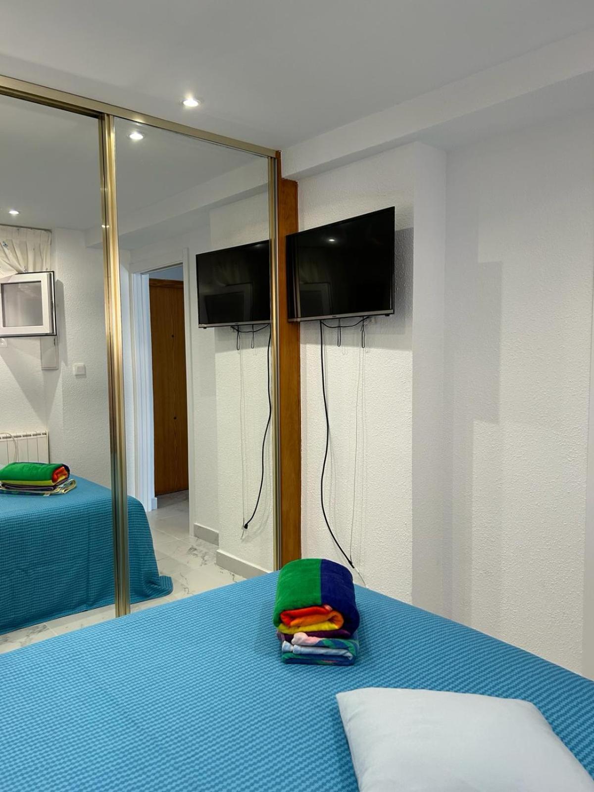 Splendido Appartamento Fronte Mare Vista Spiaggia - Prima Linea Mare Torrevieja Bagian luar foto
